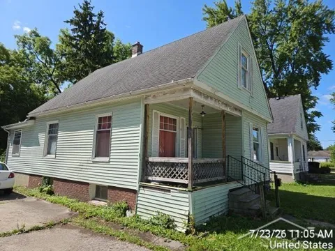 512 Porter Street