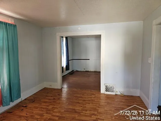 512 Porter Street Saginaw City, MI 48602