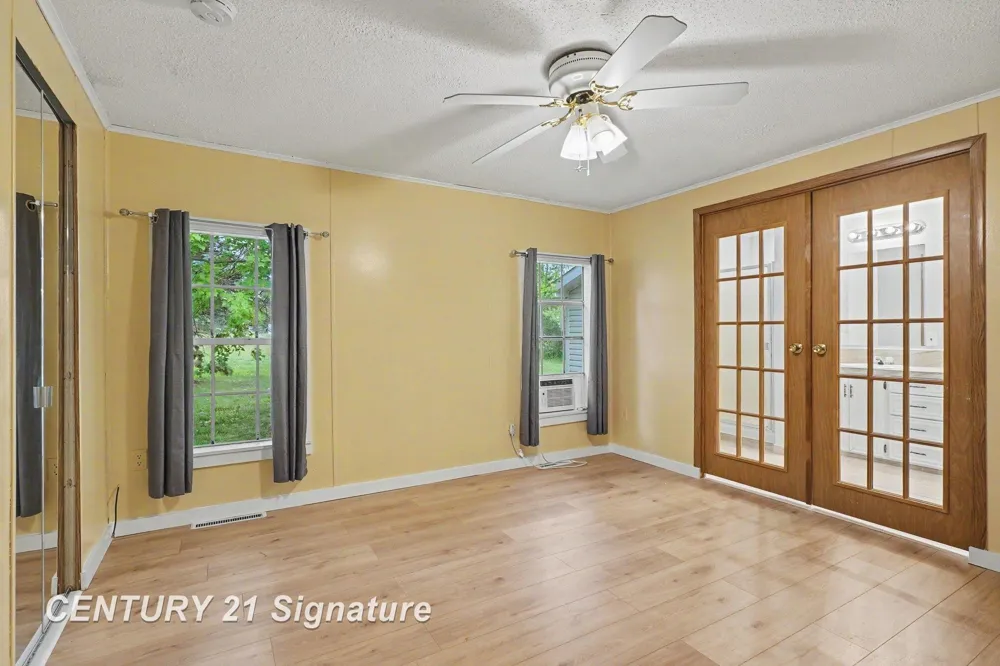 6880 W Emery Road Roscommon Township, MI 48629