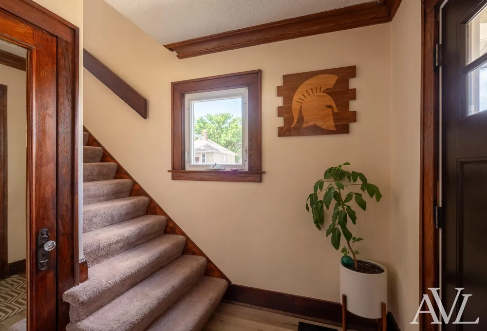 1014 Crescent Street NE Grand Rapids City, MI 49503