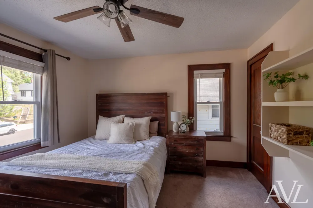 1014 Crescent Street NE Grand Rapids City, MI 49503