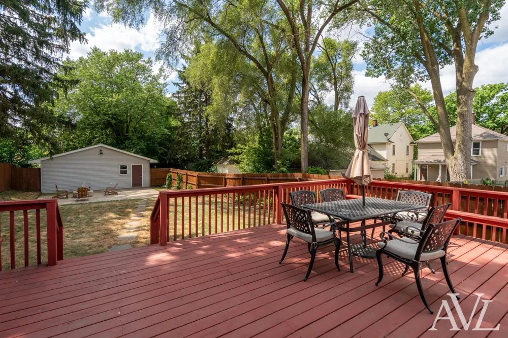 1014 Crescent Street NE Grand Rapids City, MI 49503