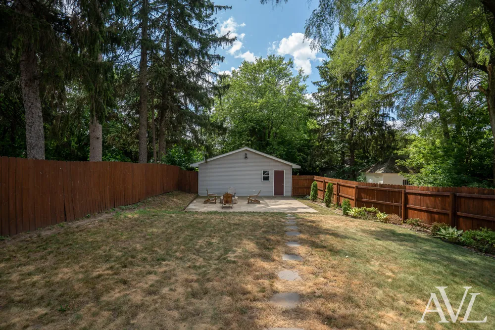 1014 Crescent Street NE Grand Rapids City, MI 49503