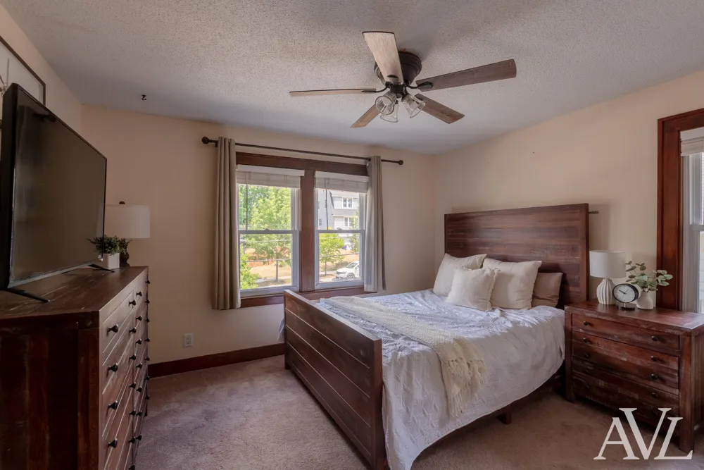 1014 Crescent Street NE Grand Rapids City, MI 49503