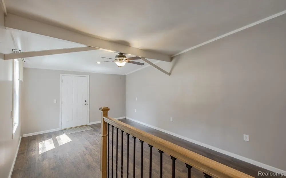 10470 King Road Springfield Charter Township, MI 48350