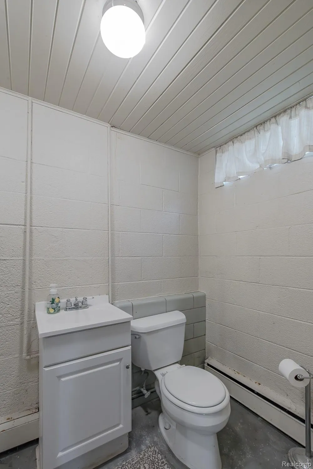 10470 King Road Springfield Charter Township, MI 48350