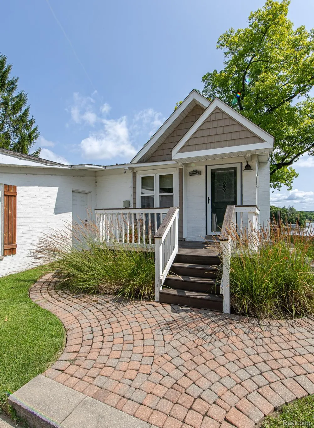 10470 King Road Springfield Charter Township, MI 48350