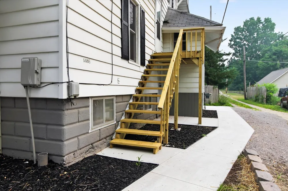 509 Liberty Street Alma City, MI 48801