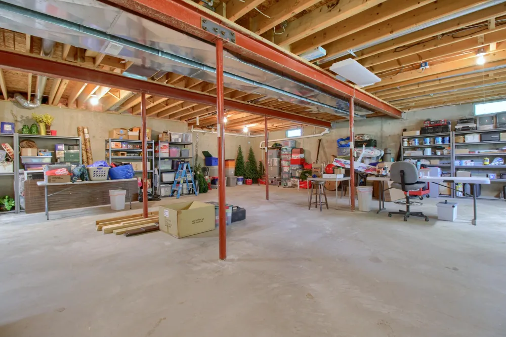 6794 Meadows Pass Webster Township, MI 48130