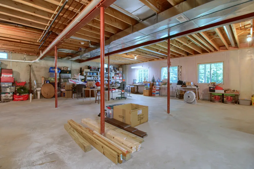 6794 Meadows Pass Webster Township, MI 48130