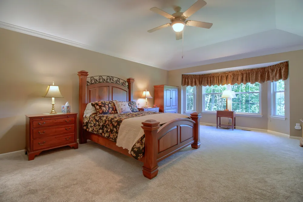 6794 Meadows Pass Webster Township, MI 48130