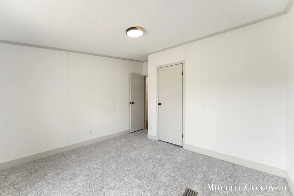 7110 W 44th Street Dayton Township, MI 49412