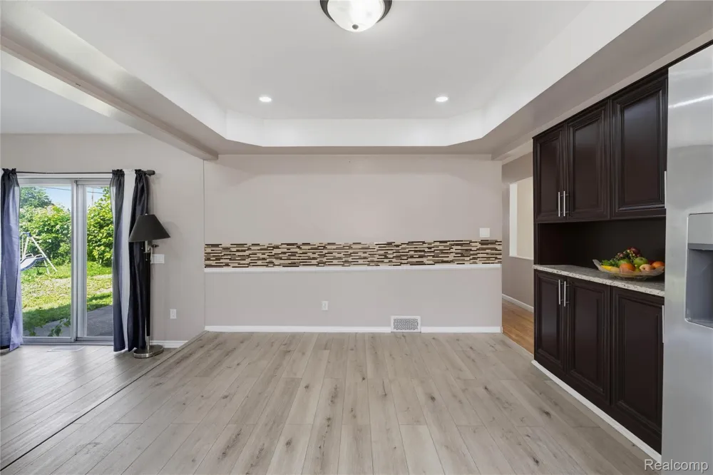 3173 Hedge Drive Sterling Heights City, MI 48310