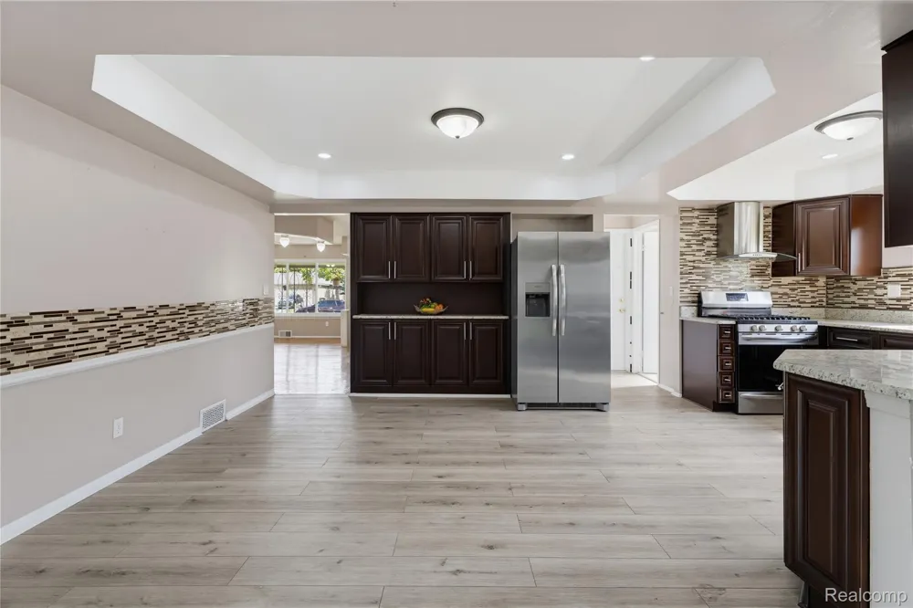 3173 Hedge Drive Sterling Heights City, MI 48310