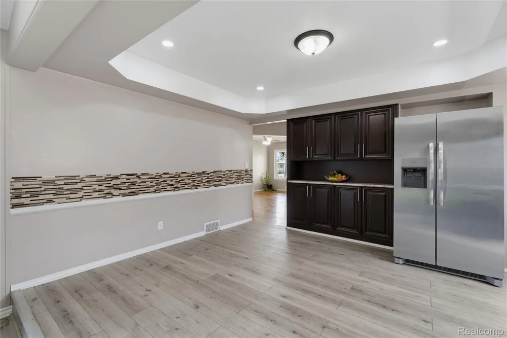 3173 Hedge Drive Sterling Heights City, MI 48310