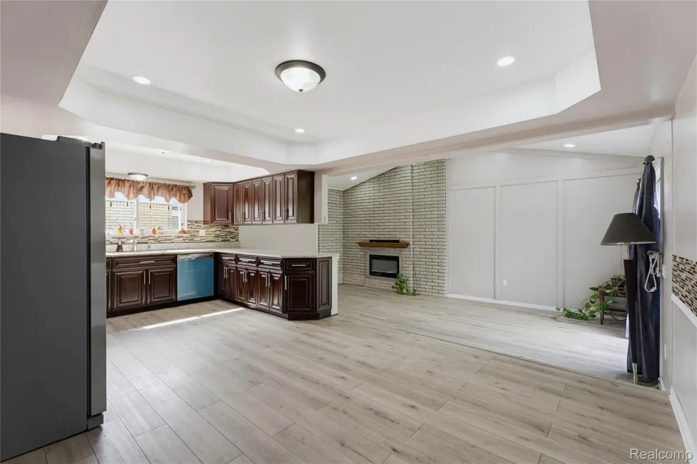 3173 Hedge Drive Sterling Heights City, MI 48310