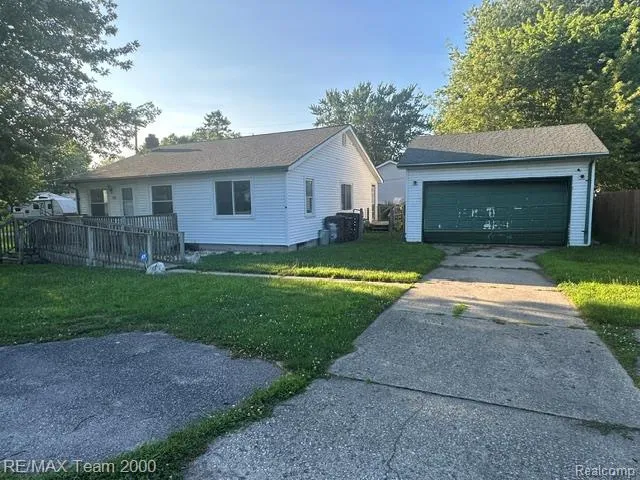 5601 Parkview Street Frenchtown Township, MI 48166