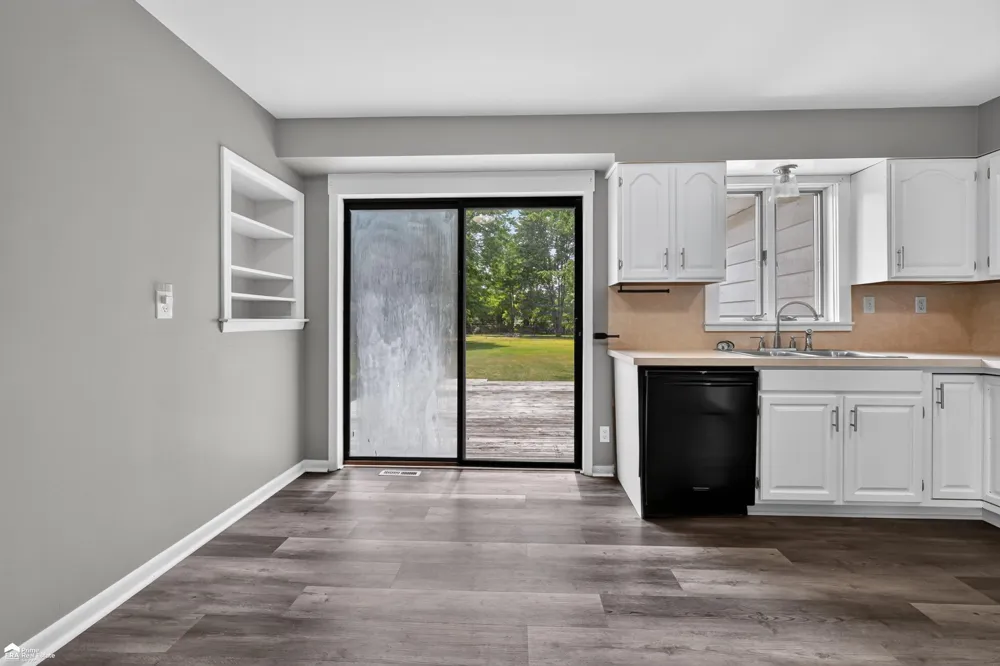 5286 Roberts Drive Genesee Charter Township, MI 48506