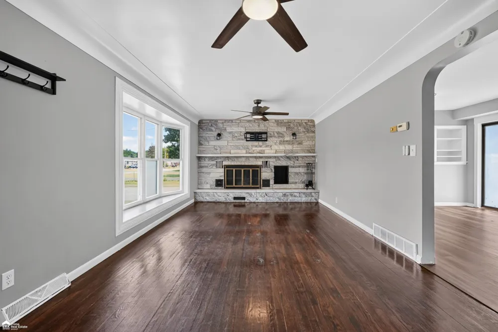 5286 Roberts Drive Genesee Charter Township, MI 48506