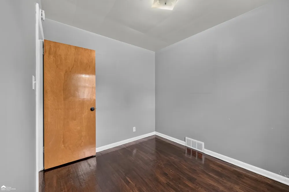 5286 Roberts Drive Genesee Charter Township, MI 48506