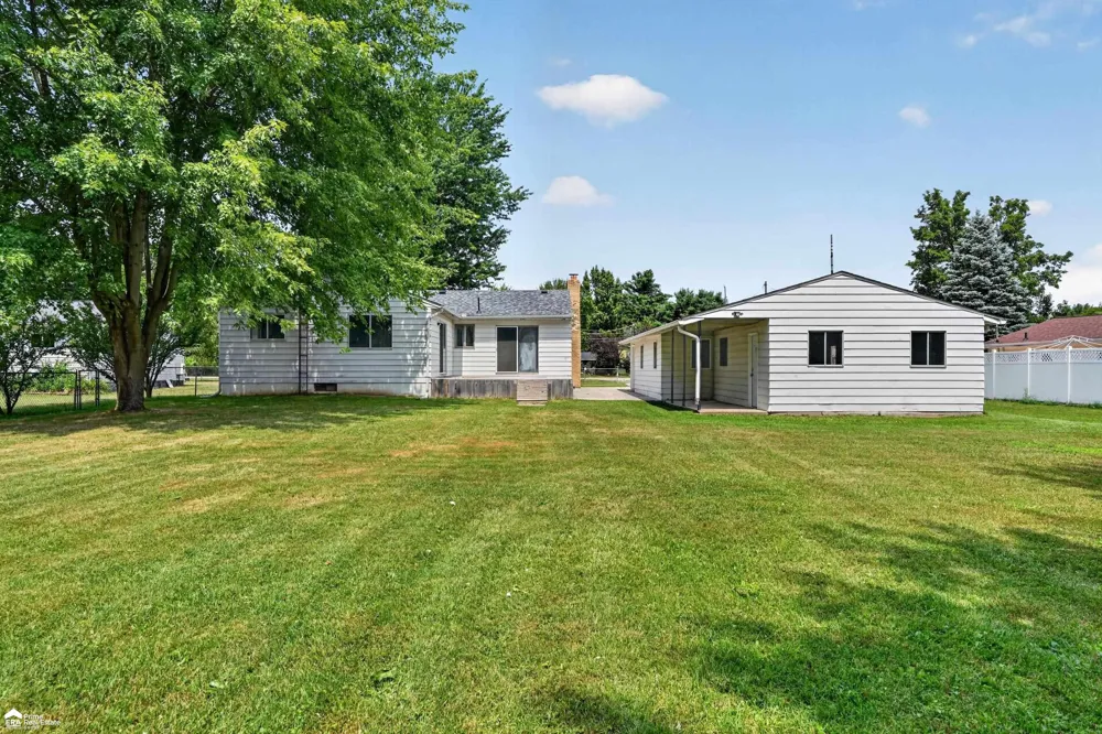 5286 Roberts Drive Genesee Charter Township, MI 48506