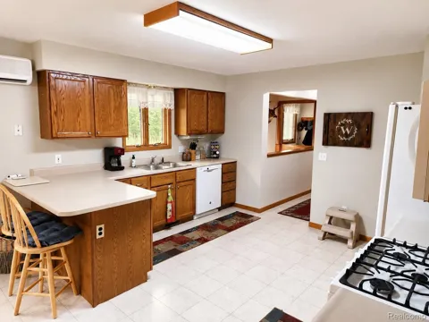11183 Wolf Road