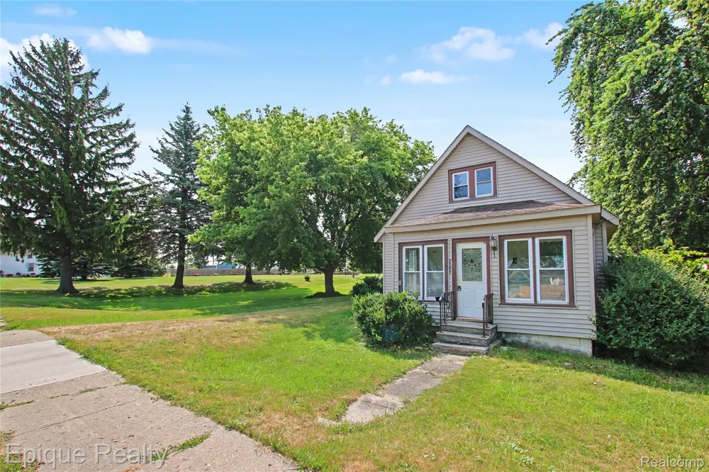 2598 Black River Street Deckerville Village, MI 48427