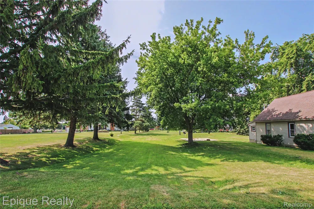 2598 Black River Street Deckerville Village, MI 48427
