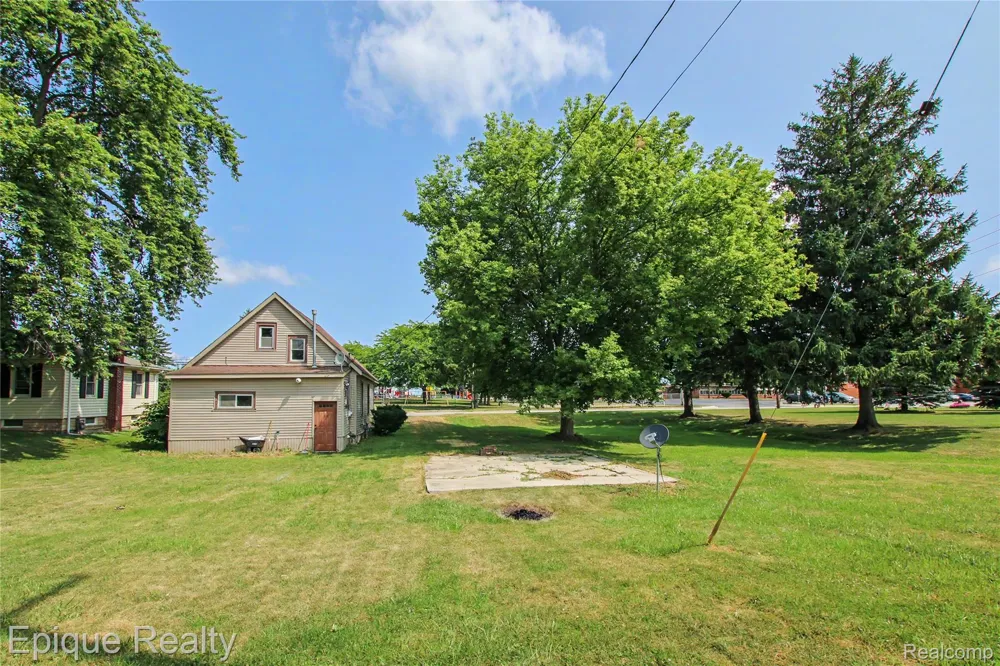 2598 Black River Street Deckerville Village, MI 48427