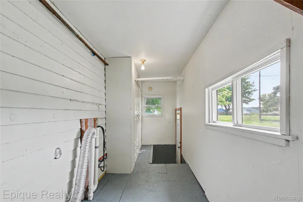 2598 Black River Street Deckerville Village, MI 48427