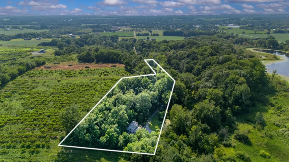 500 Tuttle Road Baroda Township, MI 49101