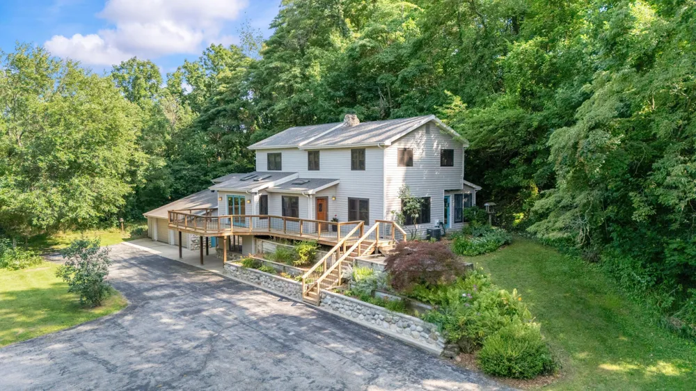 500 Tuttle Road Baroda Township, MI 49101