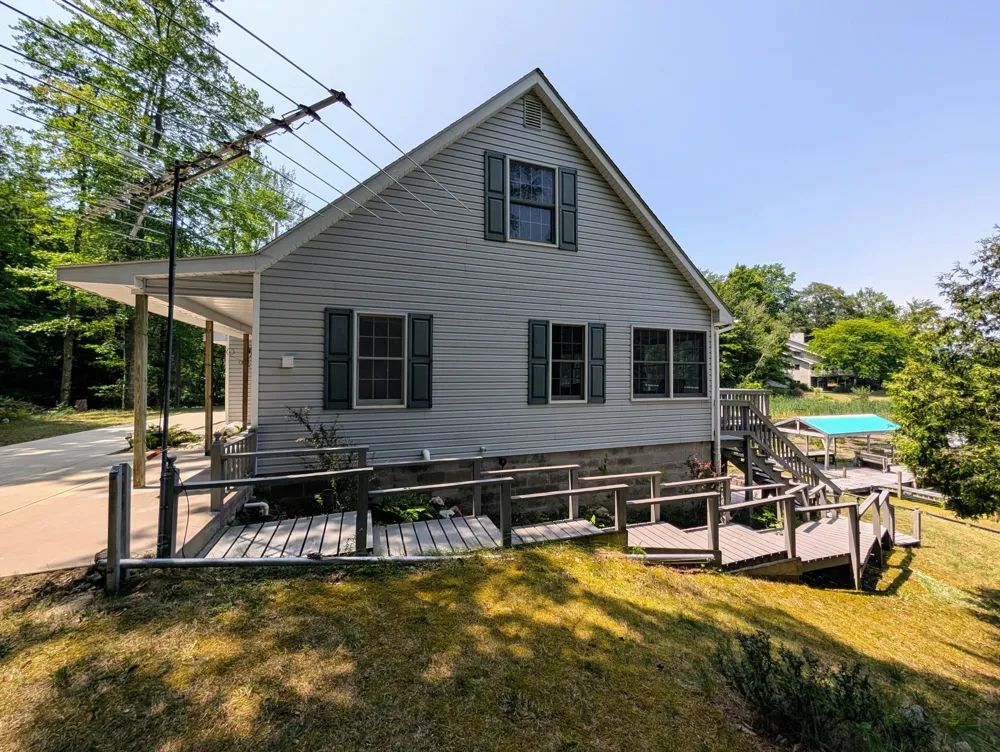 5993 Meyers Road Hamlin Township, MI 49431