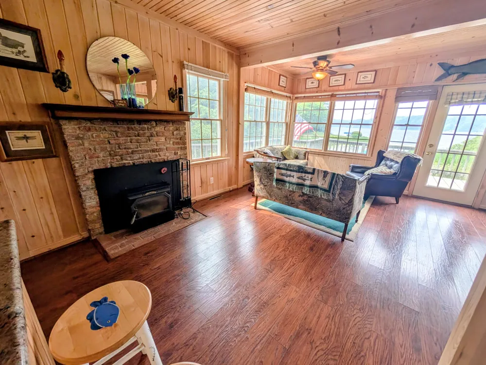 5993 Meyers Road Hamlin Township, MI 49431