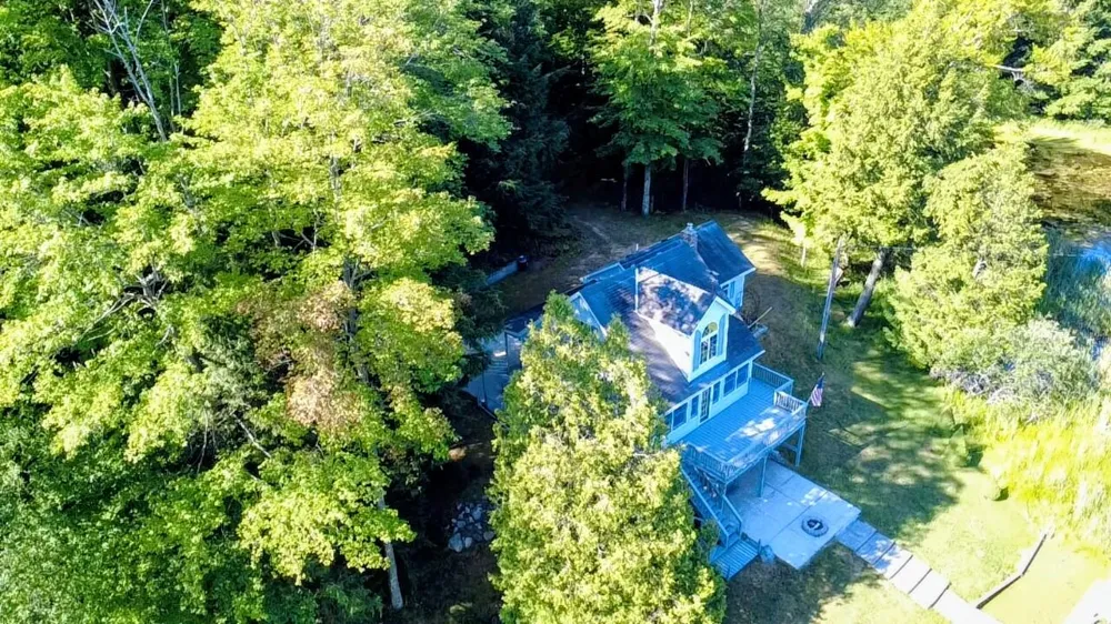 5993 Meyers Road Hamlin Township, MI 49431