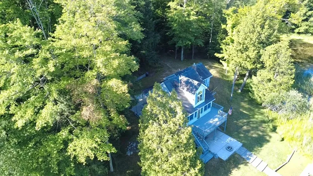 5993 Meyers Road Hamlin Township, MI 49431