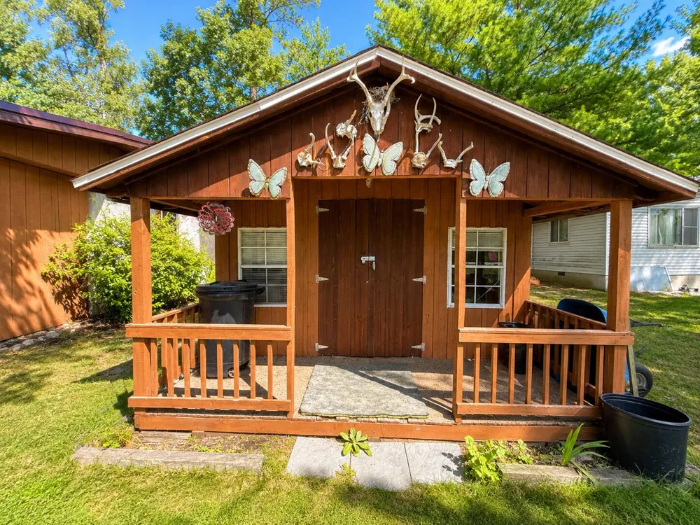 22713 Pogy Lake Drive Chippewa Township, MI 49631