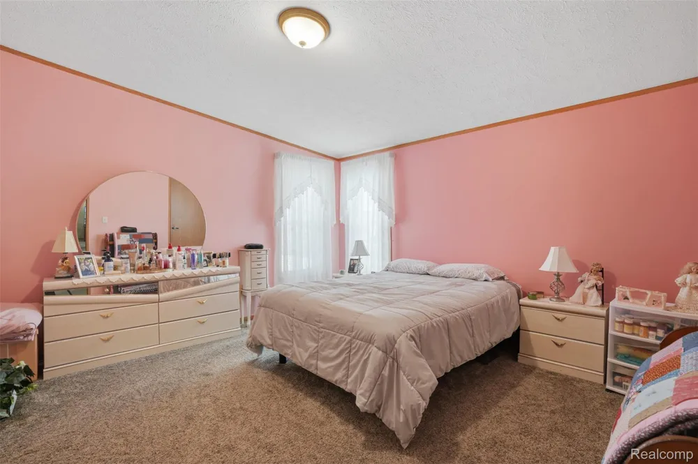 11784 Stoneridge Court Green Oak Township, MI 48178
