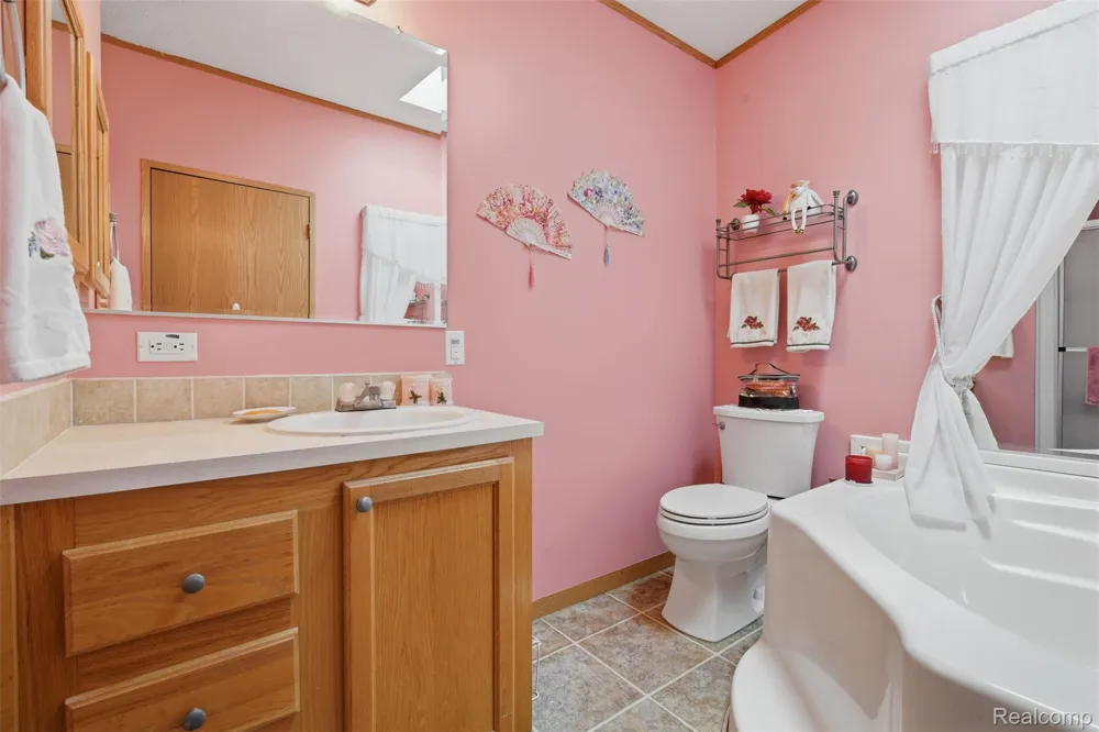 11784 Stoneridge Court Green Oak Township, MI 48178