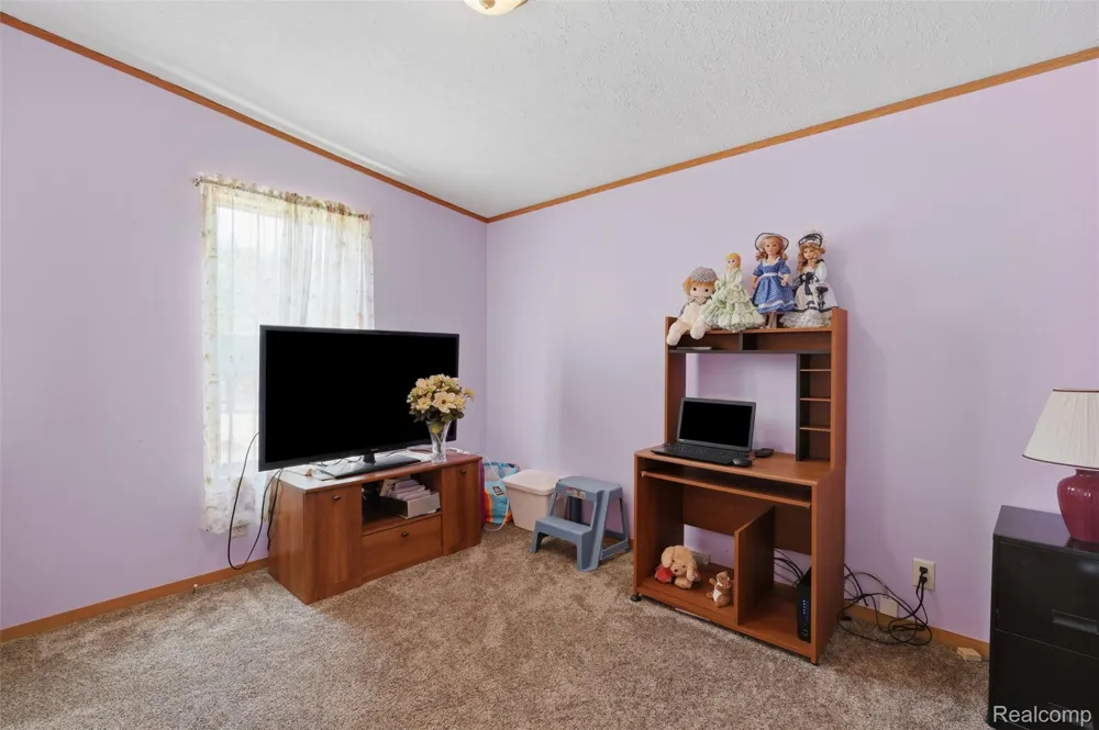 11784 Stoneridge Court Green Oak Township, MI 48178