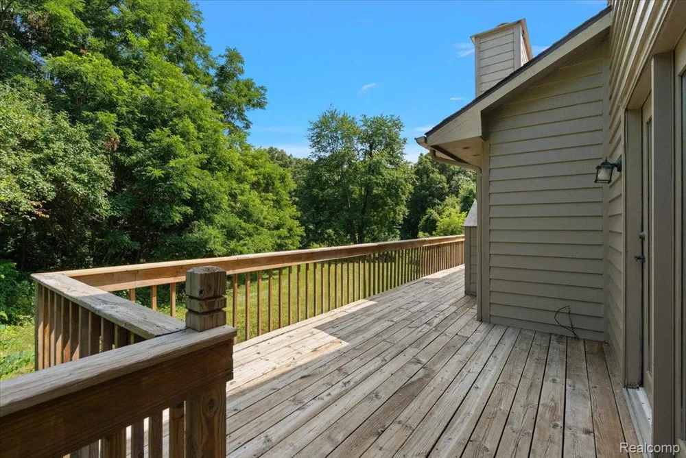 1650 Cobblestone Lane Oxford Charter Township, MI 48371