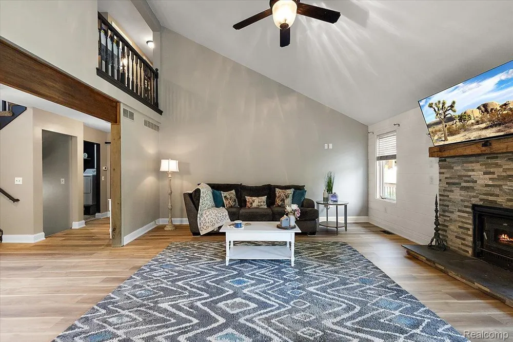 1650 Cobblestone Lane Oxford Charter Township, MI 48371