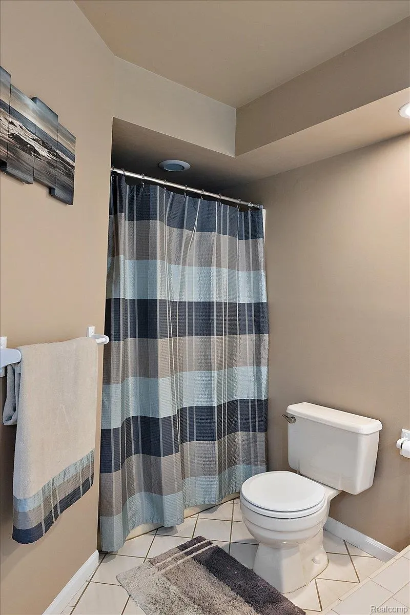 1650 Cobblestone Lane Oxford Charter Township, MI 48371