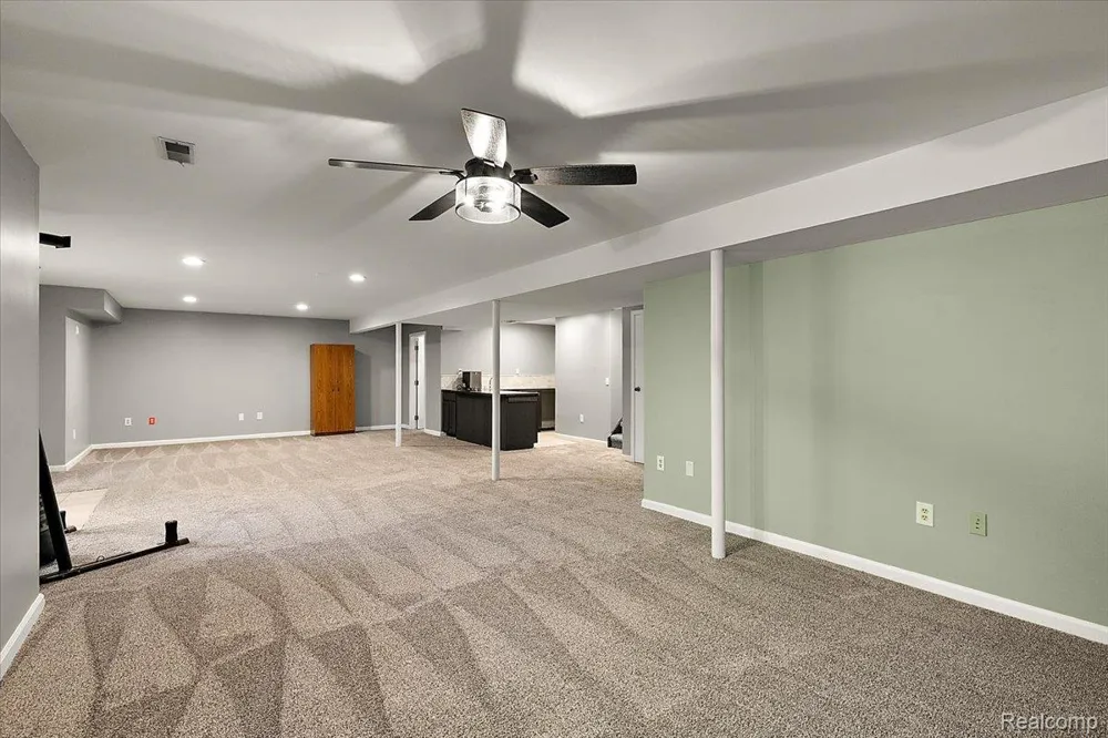 1650 Cobblestone Lane Oxford Charter Township, MI 48371