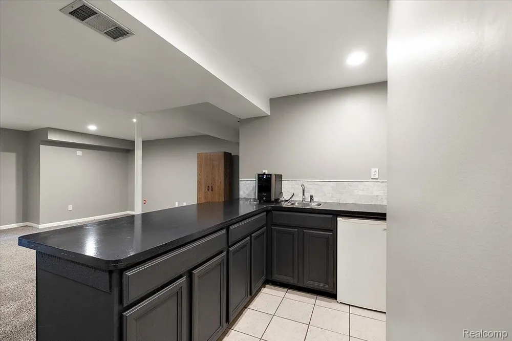 1650 Cobblestone Lane Oxford Charter Township, MI 48371