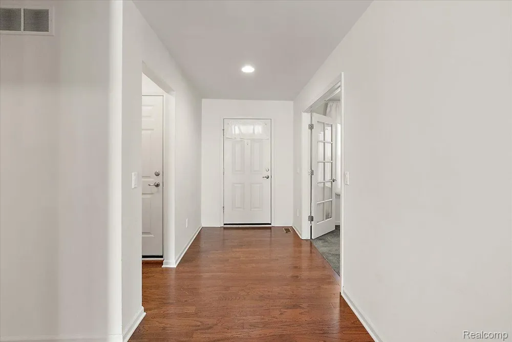 3679 W Madison Avenue Orion Charter Township, MI 48359
