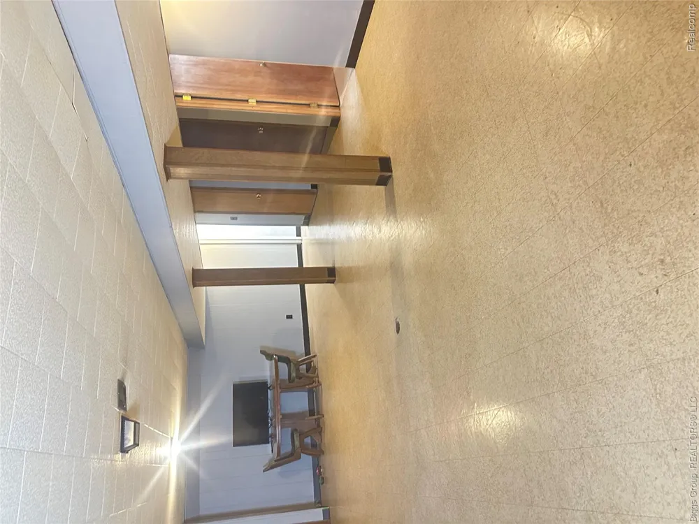19945 Fox Redford Charter Township, MI 48240