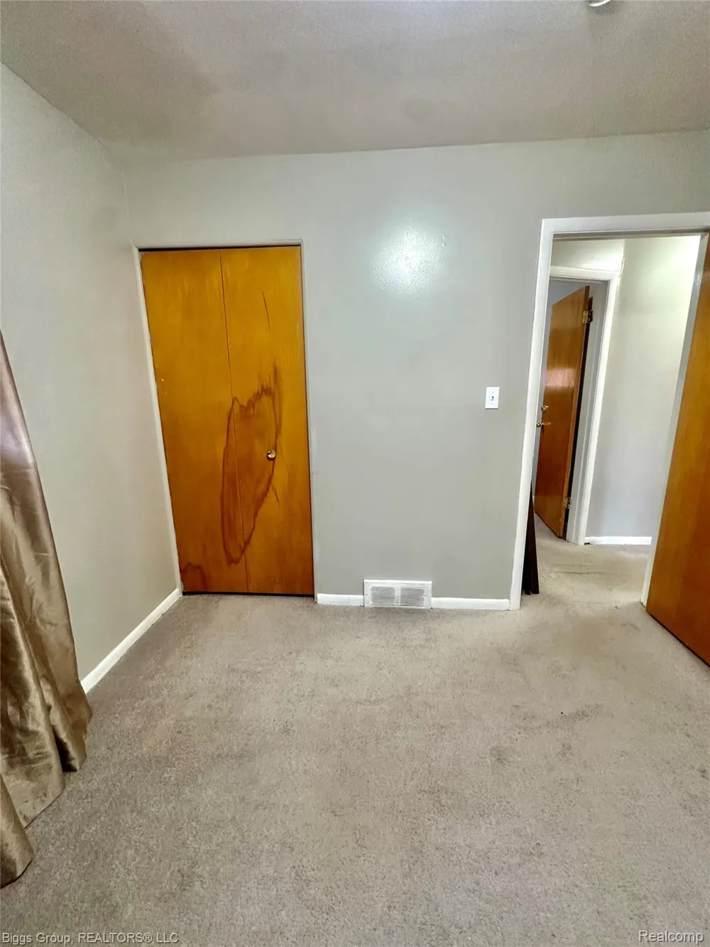 19945 Fox Redford Charter Township, MI 48240