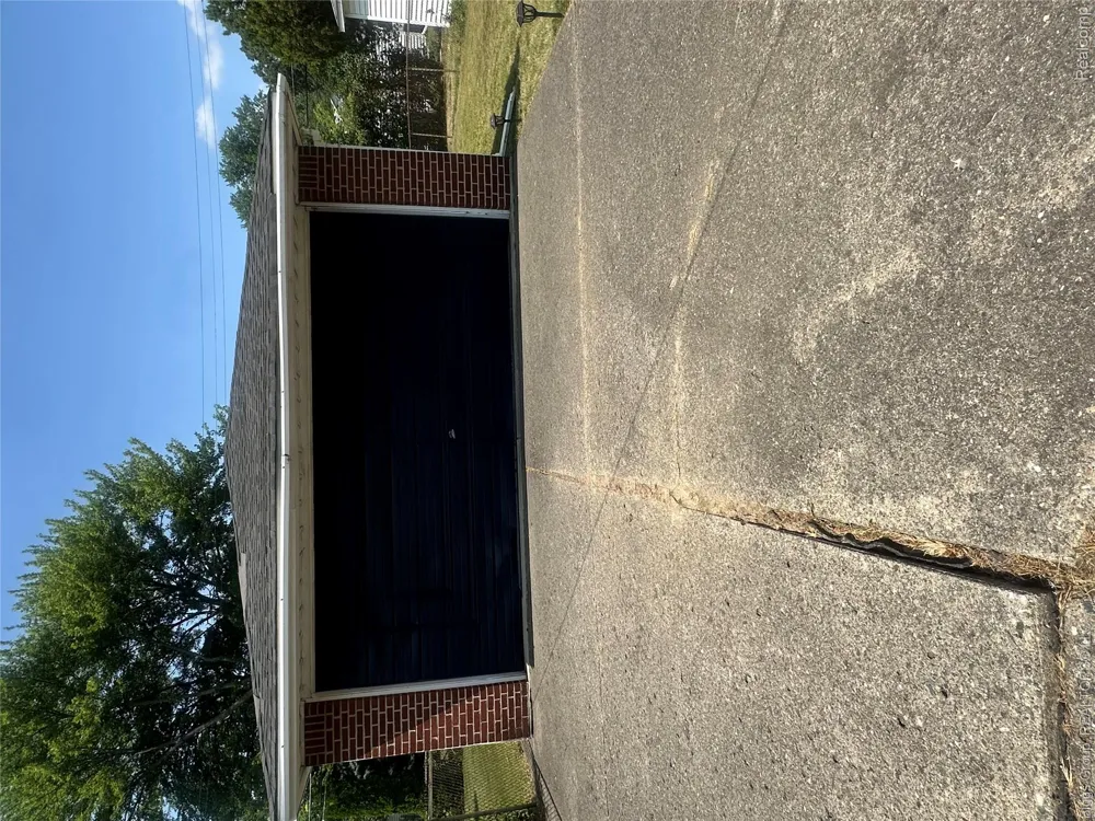 19945 Fox Redford Charter Township, MI 48240