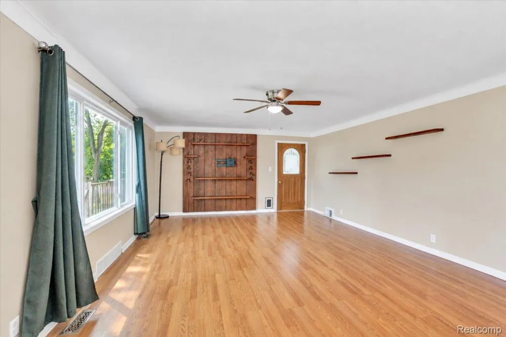 3852 Lapeer Road Mayfield Township, MI 48446